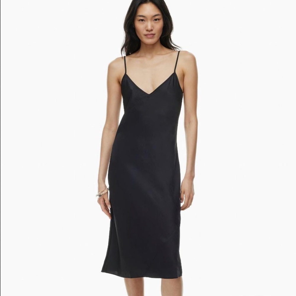ARITIZA WILFRED SATIN DRESS IN DARK BLUE SIZE S